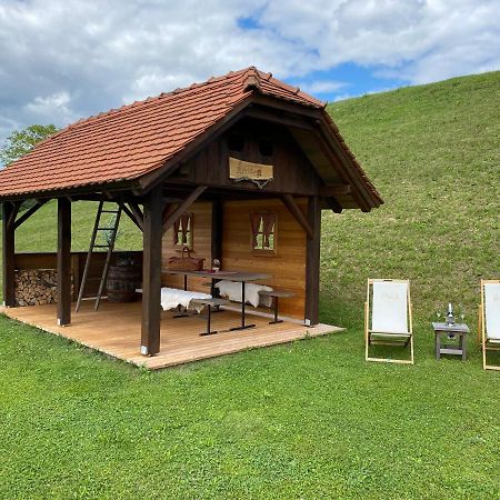 Вилла Wooden Hut At Tourist Farm Artisek Store Экстерьер фото