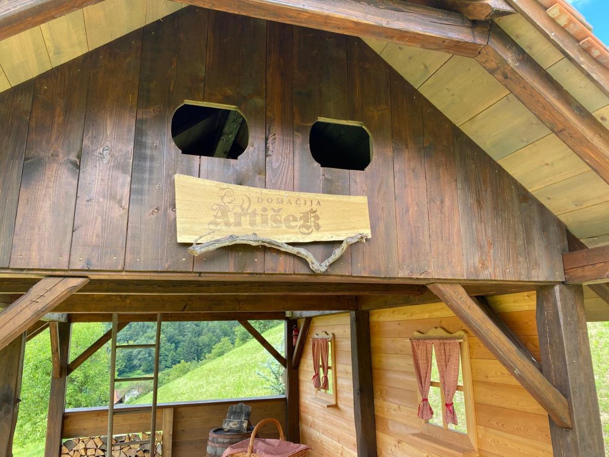 Вилла Wooden Hut At Tourist Farm Artisek Store Экстерьер фото