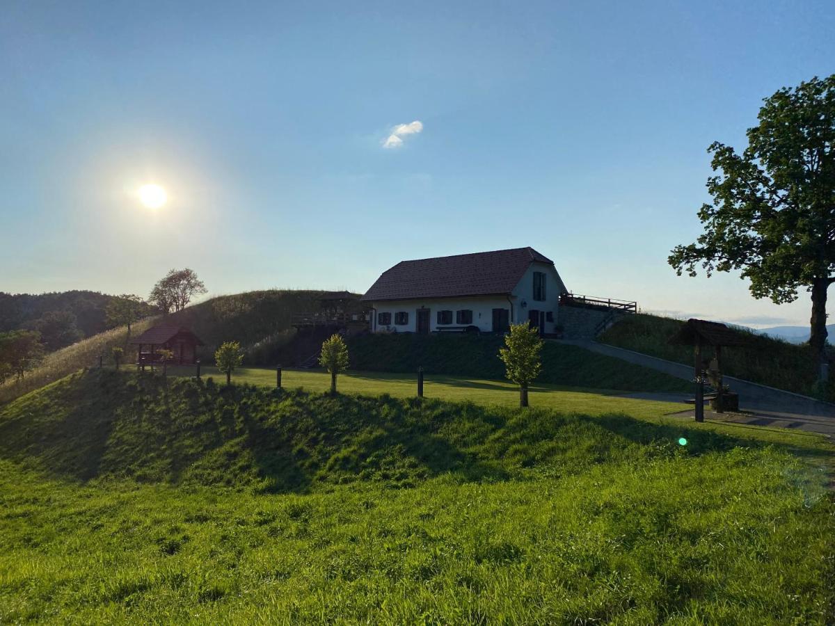 Вилла Wooden Hut At Tourist Farm Artisek Store Экстерьер фото
